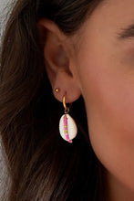 Afbeelding in Gallery-weergave laden, Seashell Earrings Pink
