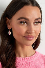 Afbeelding in Gallery-weergave laden, Seashell Earrings Pink
