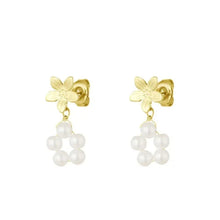 Afbeelding in Gallery-weergave laden, Pearl Flower Earrings Gold
