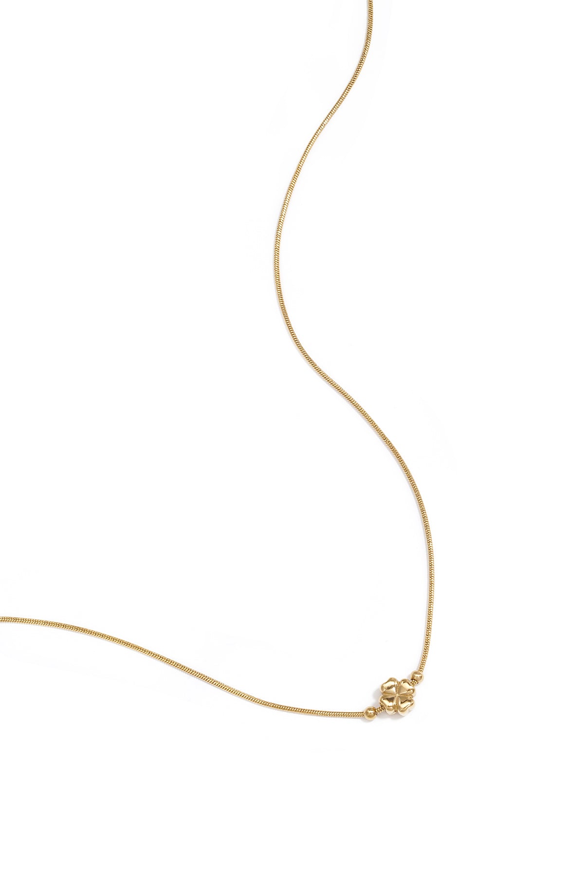 Elegant Gold Clover Pendant Necklace for Everyday Wear